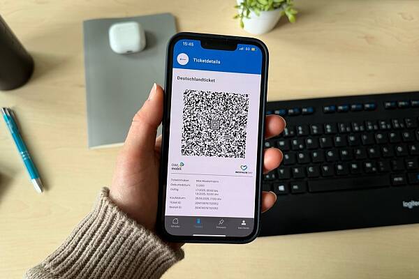Das Deutschlandticket als digitales Handyticket